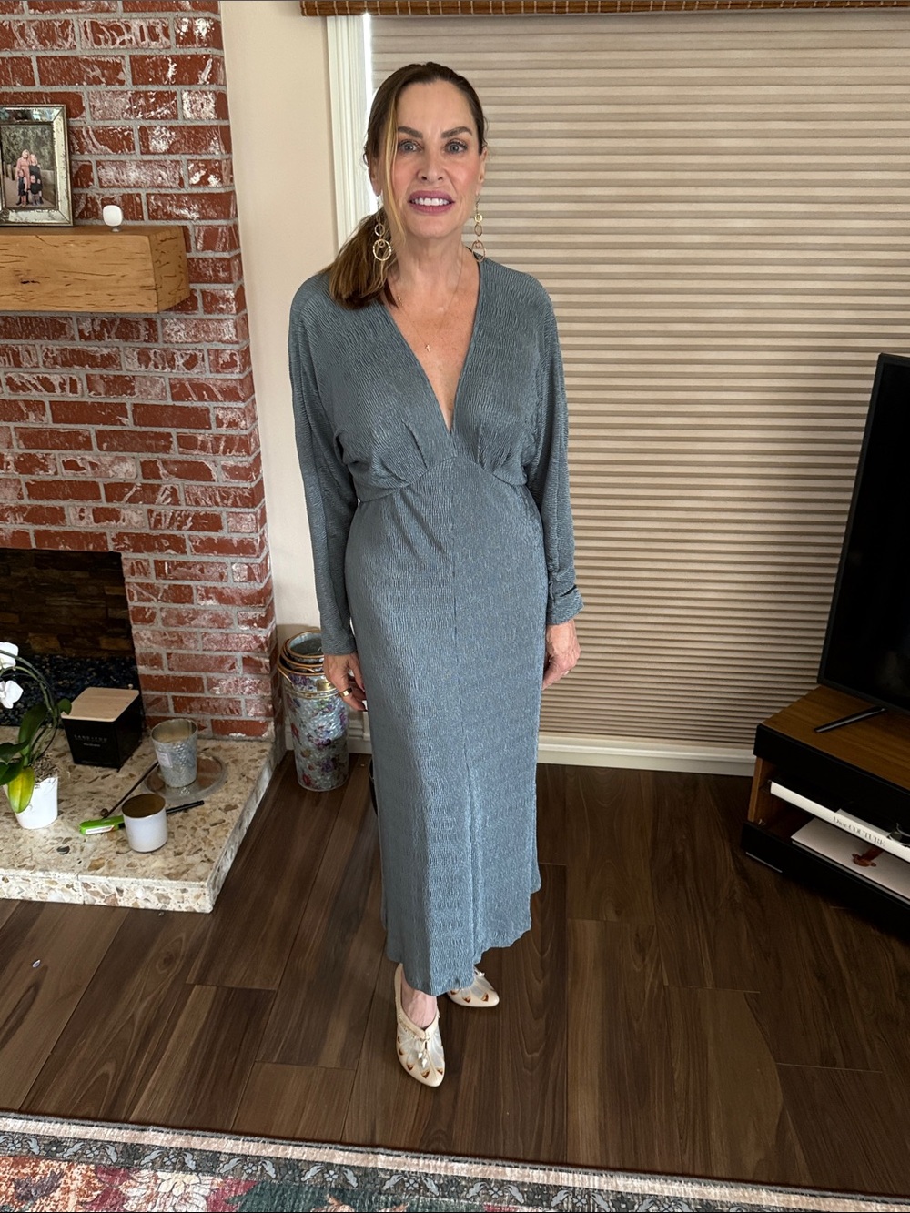 All in Favor Long Sleeve V-Neck Gray Midi Dress